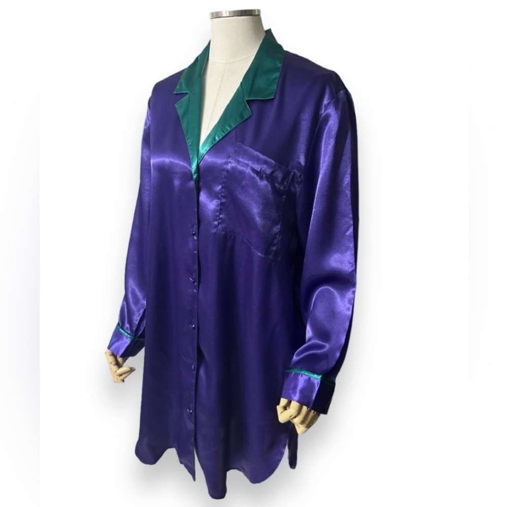 VICTORIA’S SECRET Gold Label Oversized Satin Button Down Sleep Shirt